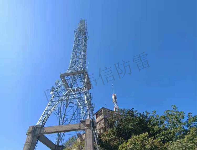 遼寧丹東廣播電視臺(tái)防雷改造工程現(xiàn)場1